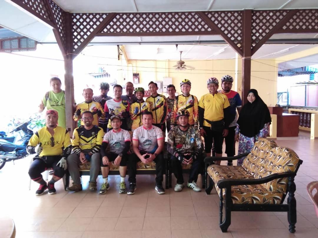 Nipahmas Chalet Pekan Pangkor Exterior foto